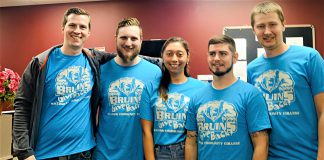 Students posing for a picture after volunteering.