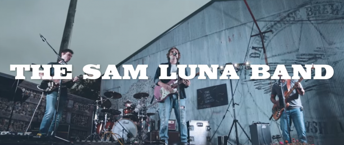 The Sam Luna Band performing.